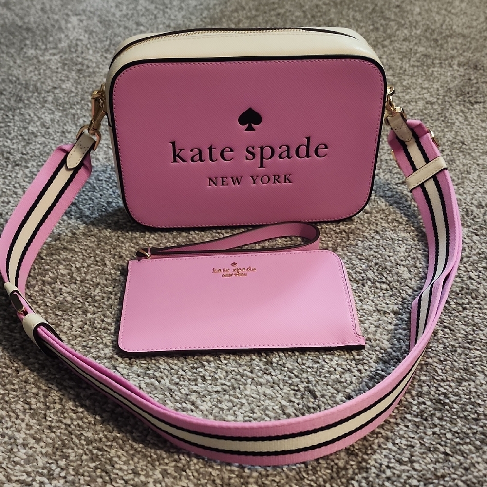 Kate Spade Crossbody Bag with Adjustable Strap I ACCEPT MOST OFFERS!